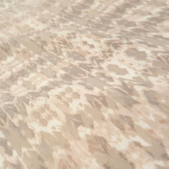 Joie Esmee Sandshell Smocked-Neck Silk Top Size L - Picture 6 of 8