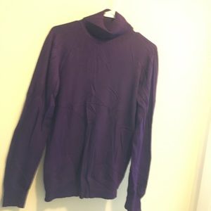 Turtle neck sweater