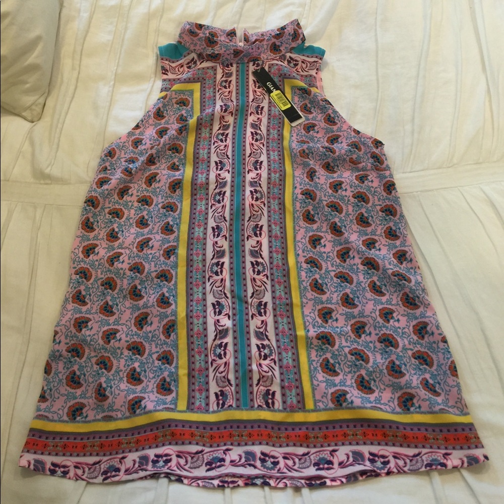 Gianni Bini sleeveless top