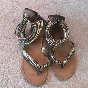 Zigisoho sandles (worn twice)