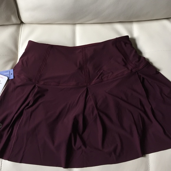 NWT DARK ADOBE LULULEMON LOST IN PACE SKIRT -- 6 - Picture 3 of 6