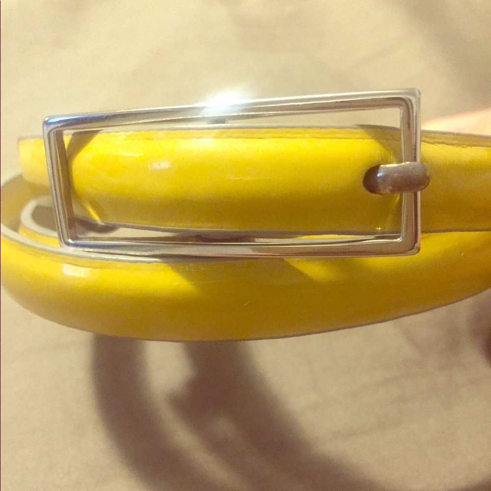 The Limited belt, size M, yellow