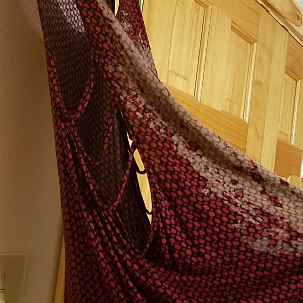 Top - Picture 3 of 4