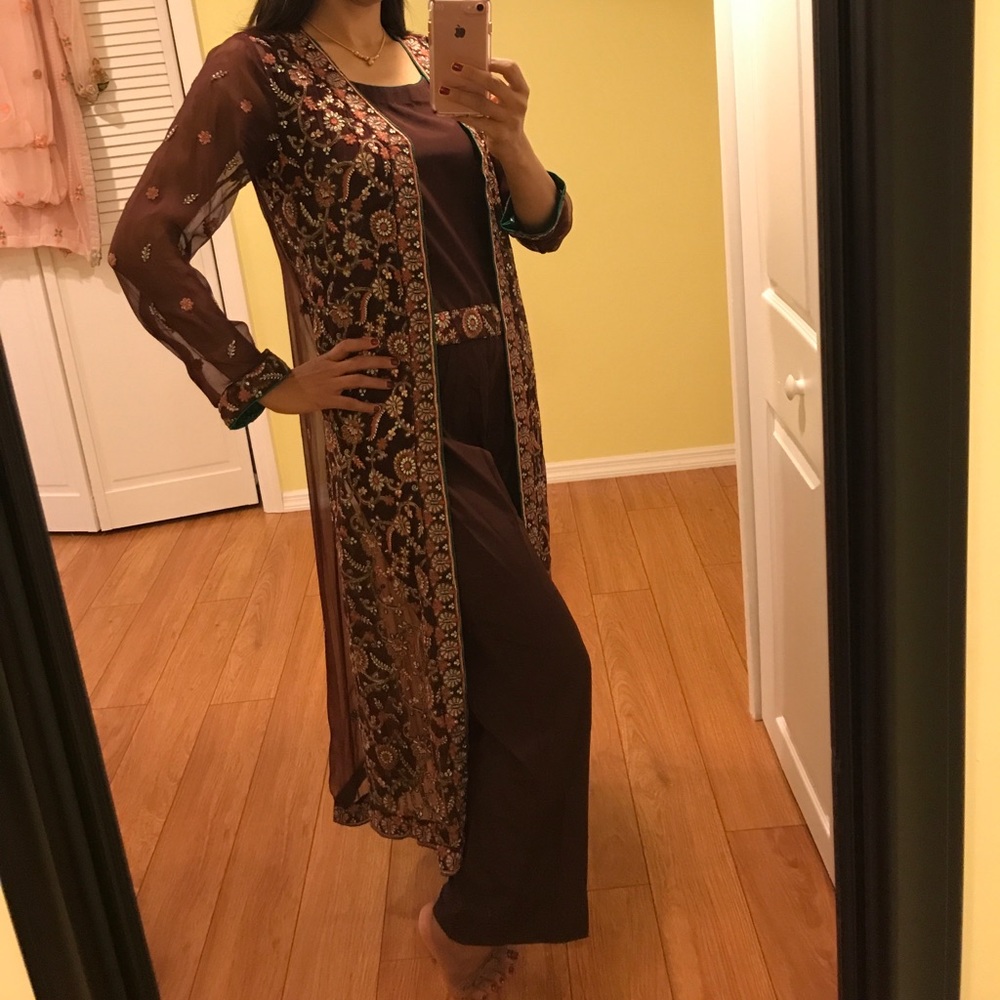 High rise pants, top and gown. Dark brown