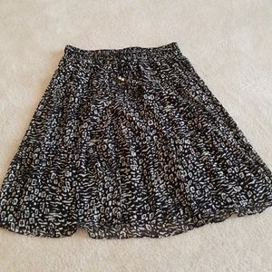 Ann Taylor Loft Flowy A-Line Skirt NWT Size 0