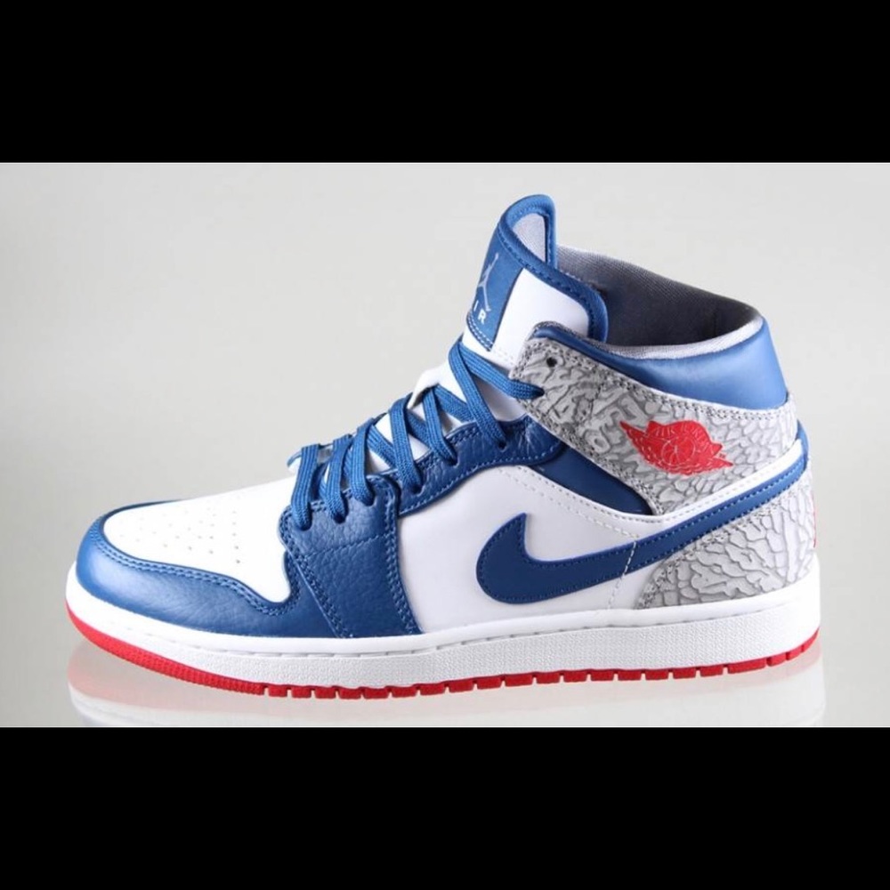 Nike Air Jordan 1 Mid