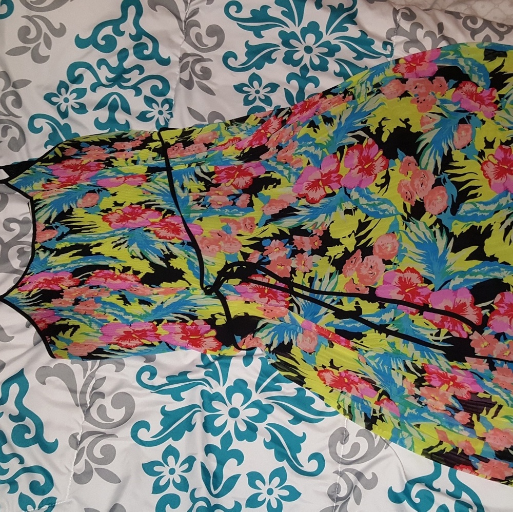 Loft flowy tropical dress