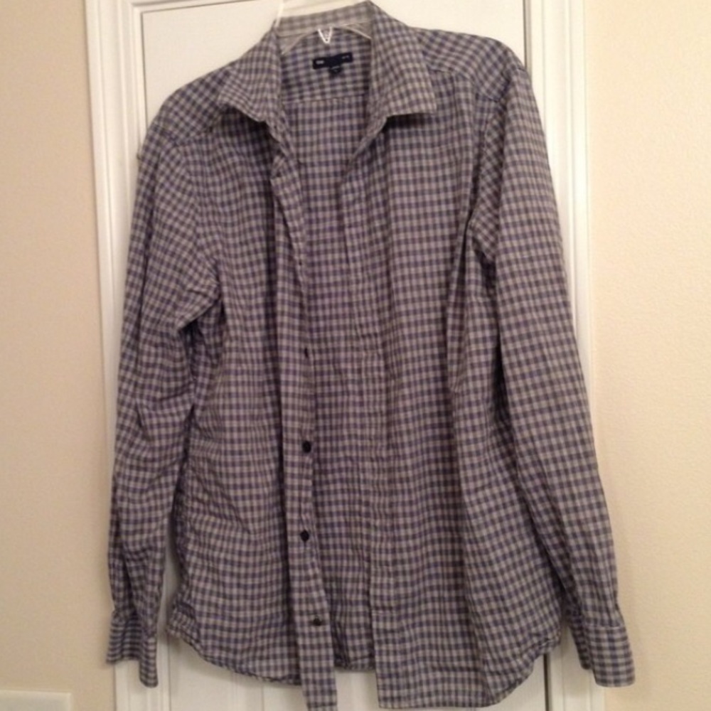 Gap I Blue and Gray Plaid Button-Up Shirt