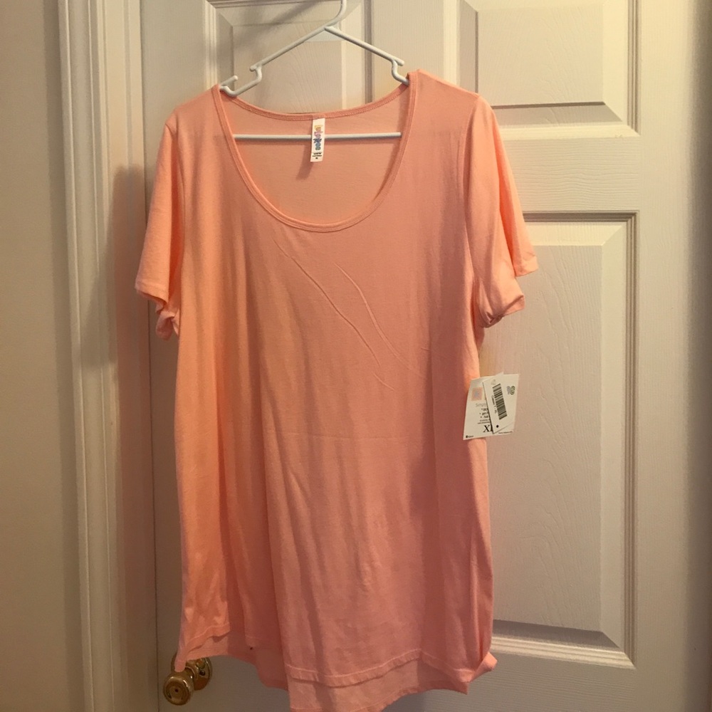 Lularoe Classic Tee