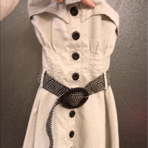 Khaki skirt - Picture 1 of 2