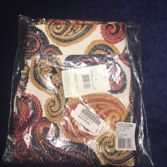 🆕Volcom Quilted Mind leggings - Picture 7 of 8