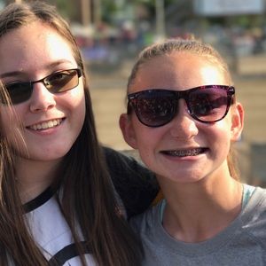 Meet your Posher, Raegan