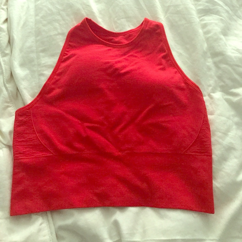 Sports top