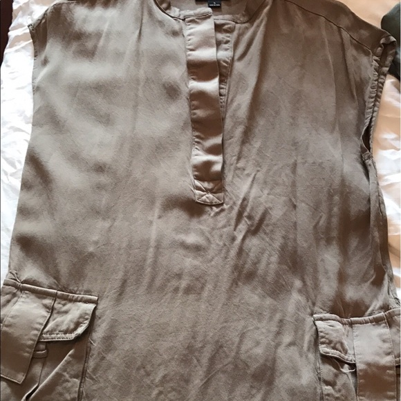Khaki dress with pockets - Picture 1 of 1