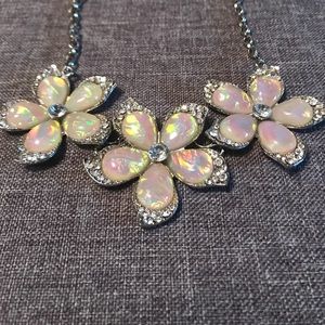 NY & Company necklace