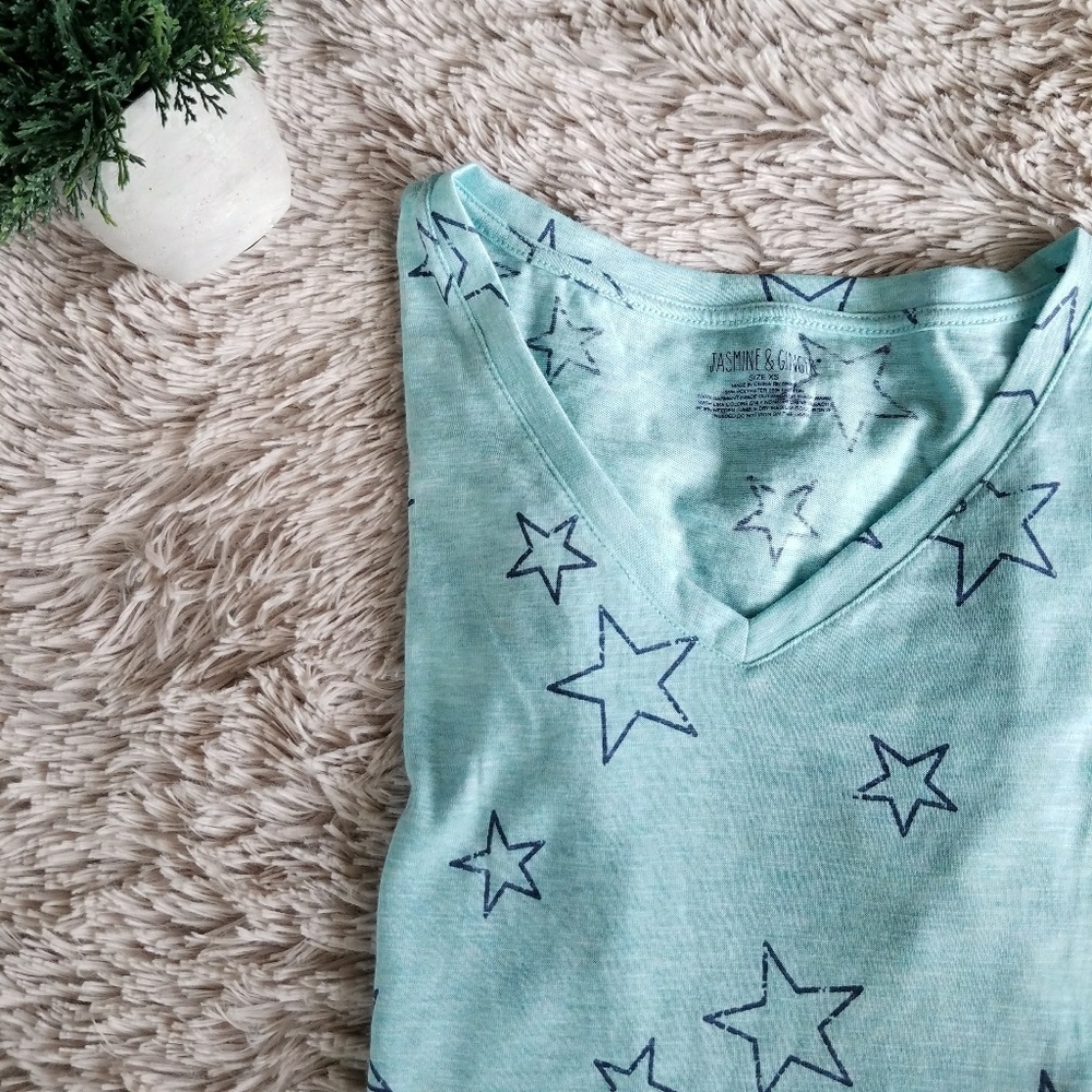 NWT Jasmine & Ginger Aqua Blue V-neck