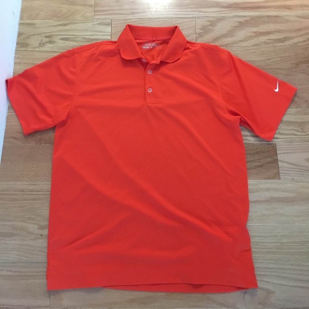 Nike golf shirt dry fit