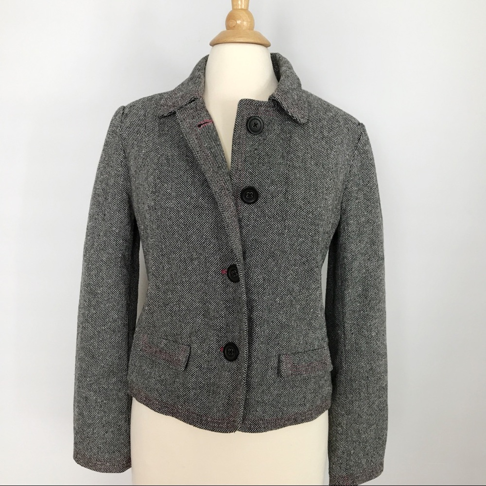 5 for 35 🎈Gap Gray Button Down Blazer