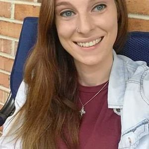 Meet your Posher, Leila