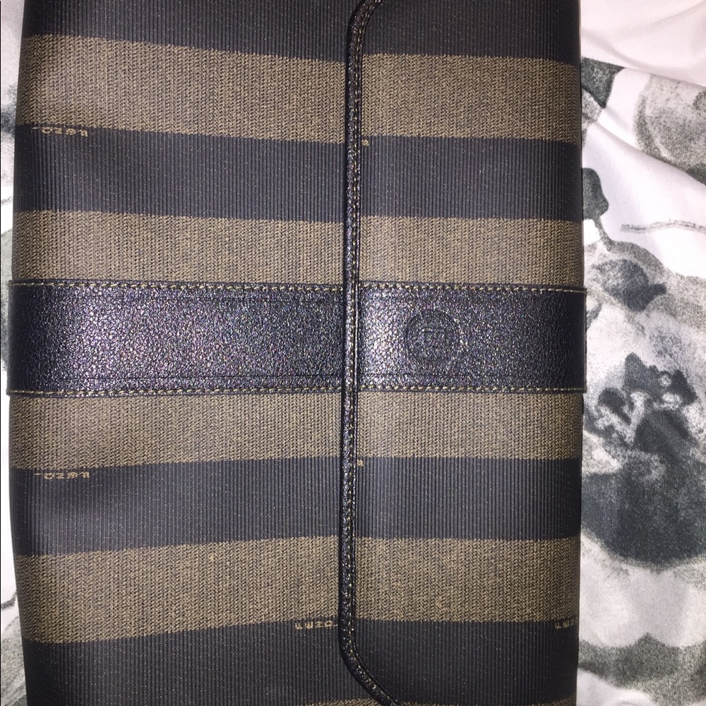 Vintage envelope Fendi clutch