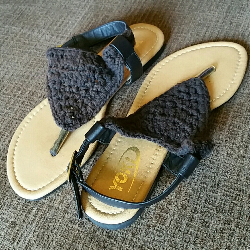 Yoki sandles
