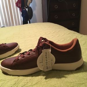 Comfortable  Causal  Sneakers