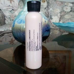 Photogenic Lumessence in Buff 4