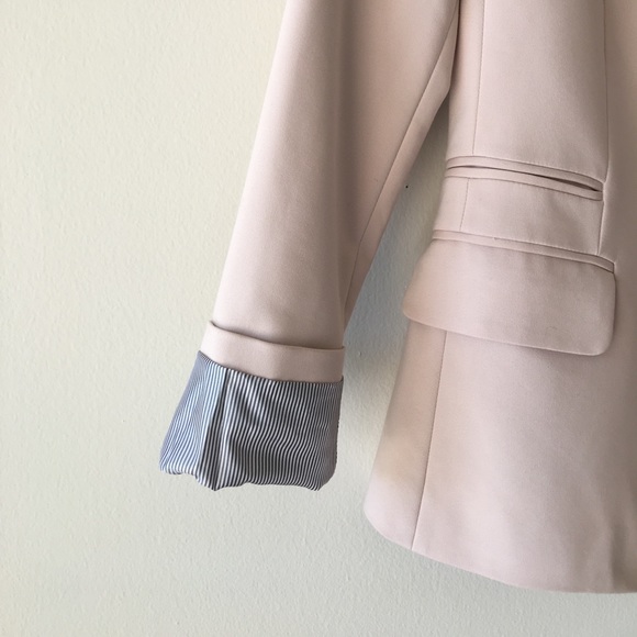 Express Millennial Pink Blazer - Picture 4 of 8