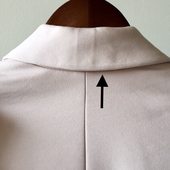 Express Millennial Pink Blazer - Picture 5 of 8