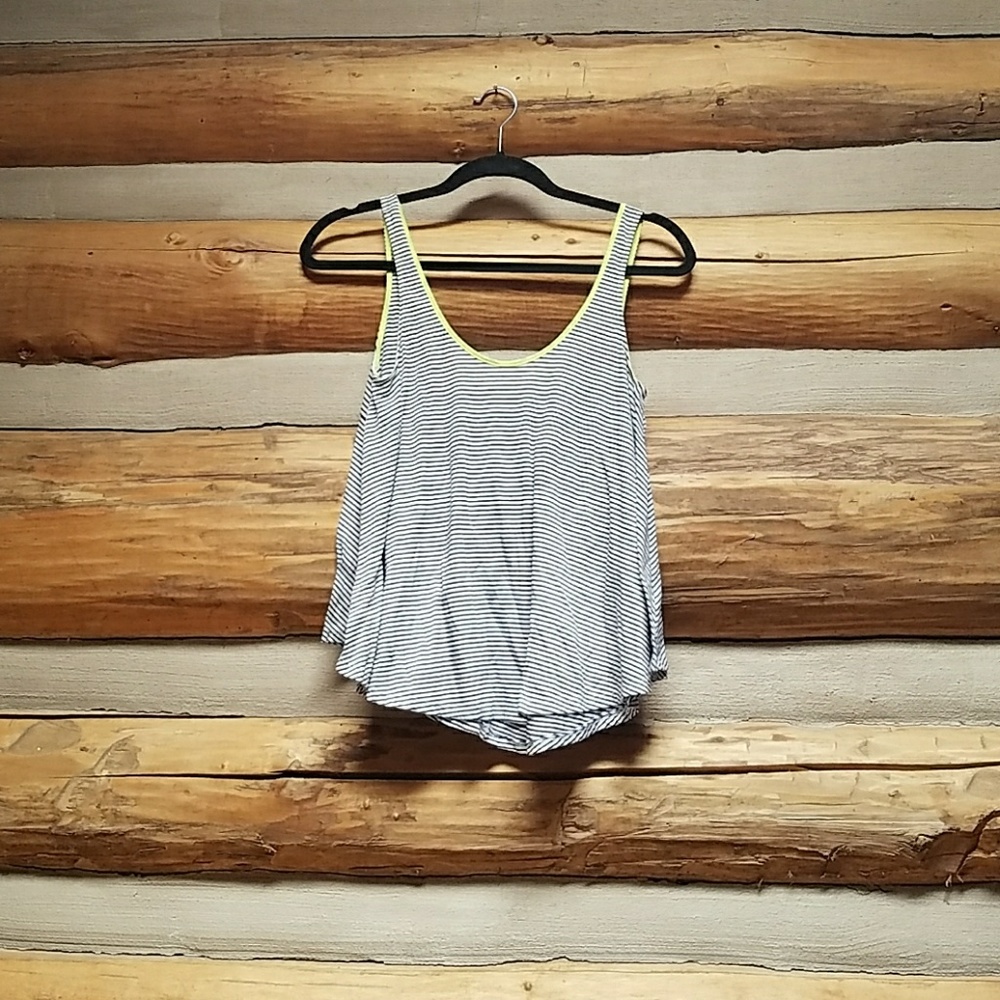 Striped AE tank top. GUC Sz small.