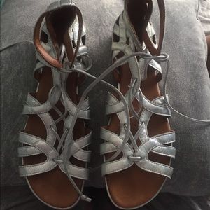 WORN ONCE Gentle Souls metallic silver sandals!