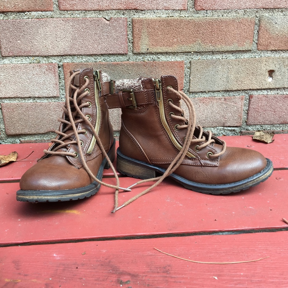 Steve Madden girls size 13 boots