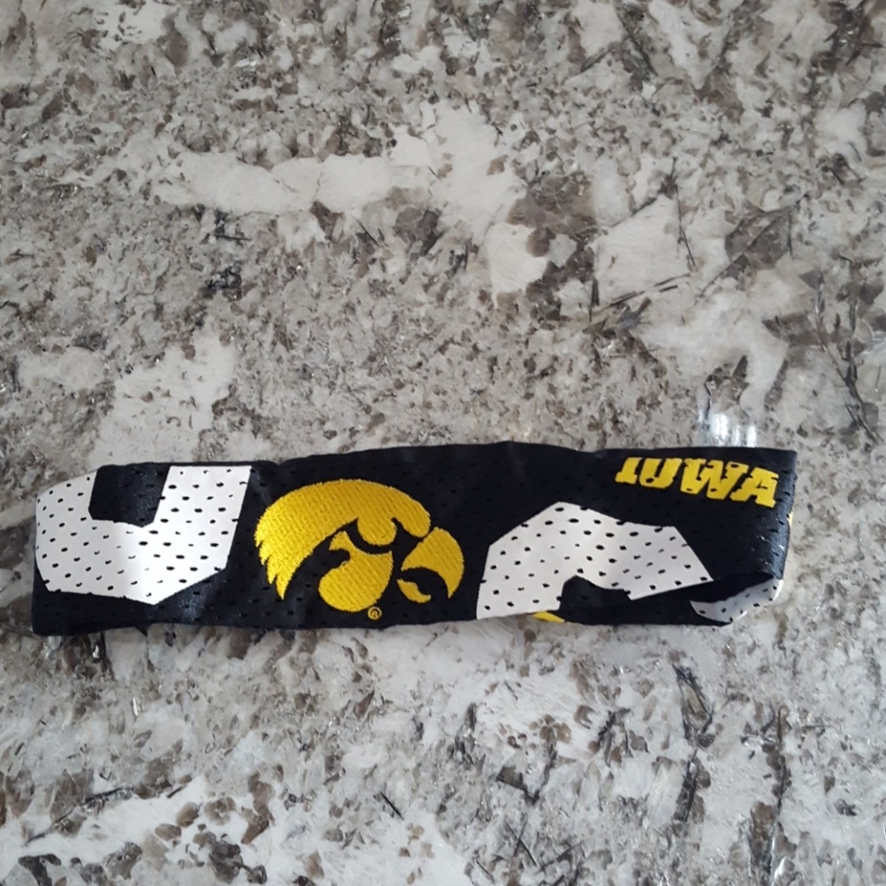 Hawkeye Headband