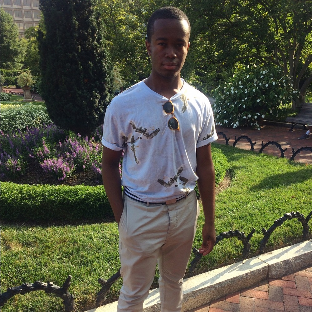 Meet your Posher, Tj