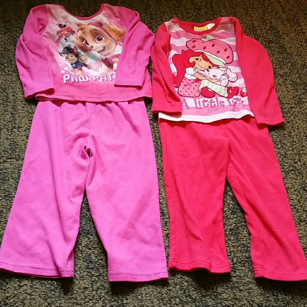 Girls pajamas