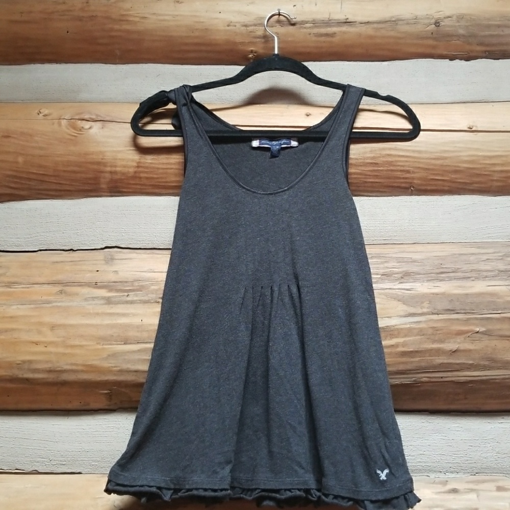 AE tank with ribbon detail