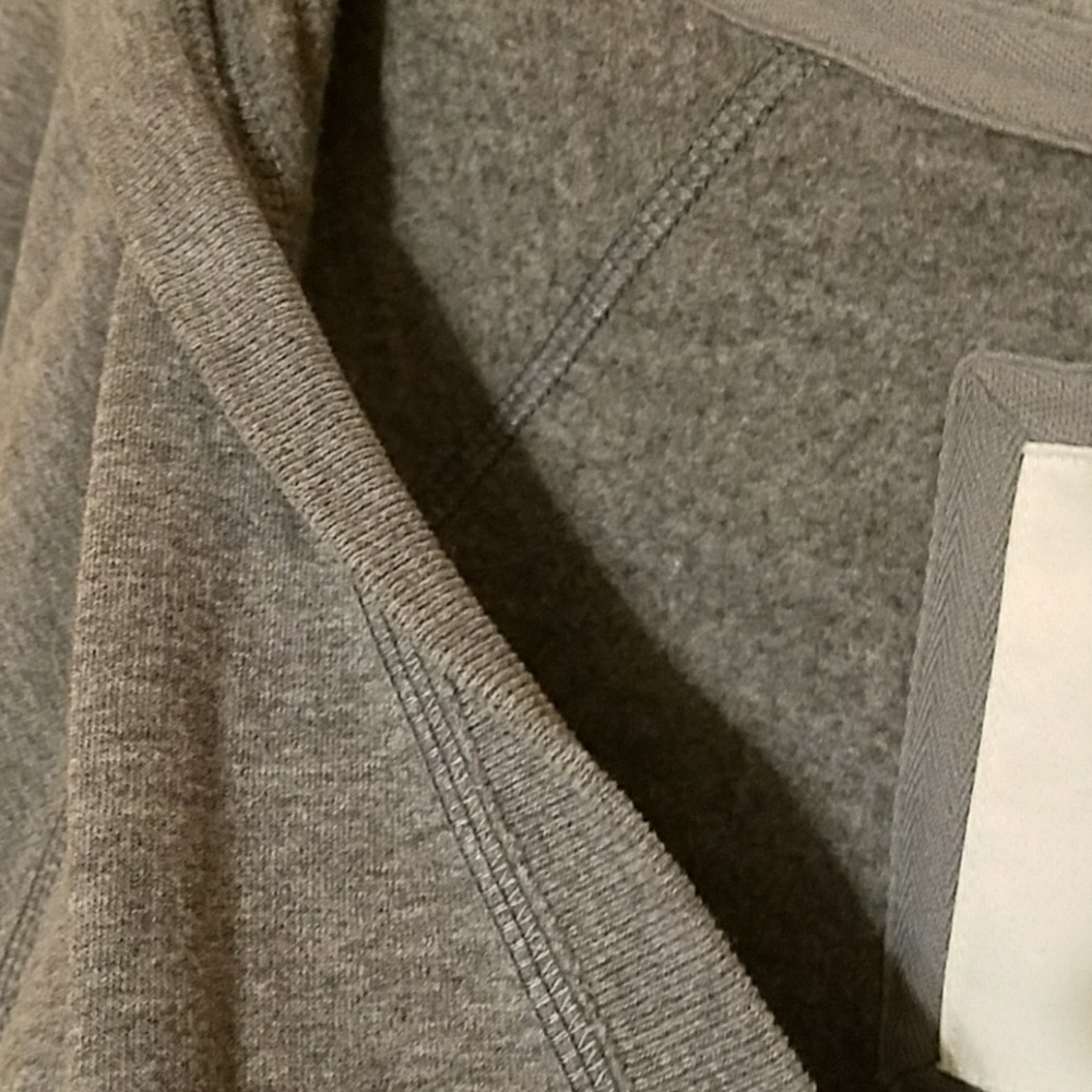 Sweater - Picture 2 of 5