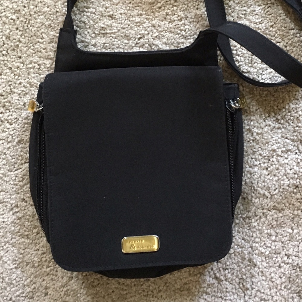 Frankie and Johnnie cross body bag