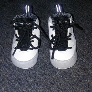 Baby shoes