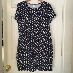 Old Navy Form-Fitting T-Shirt Dress