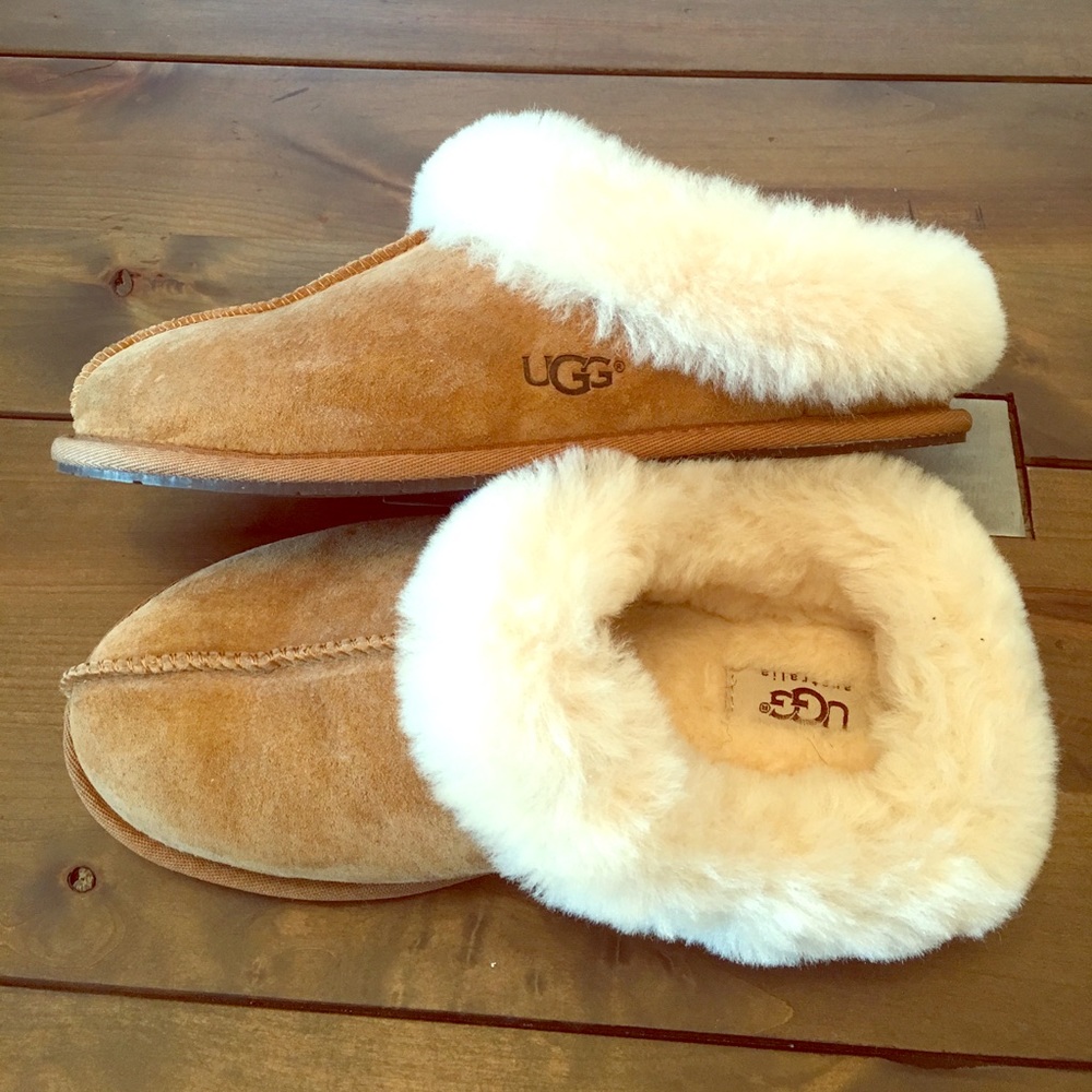 Keep your feet warm UGGS!