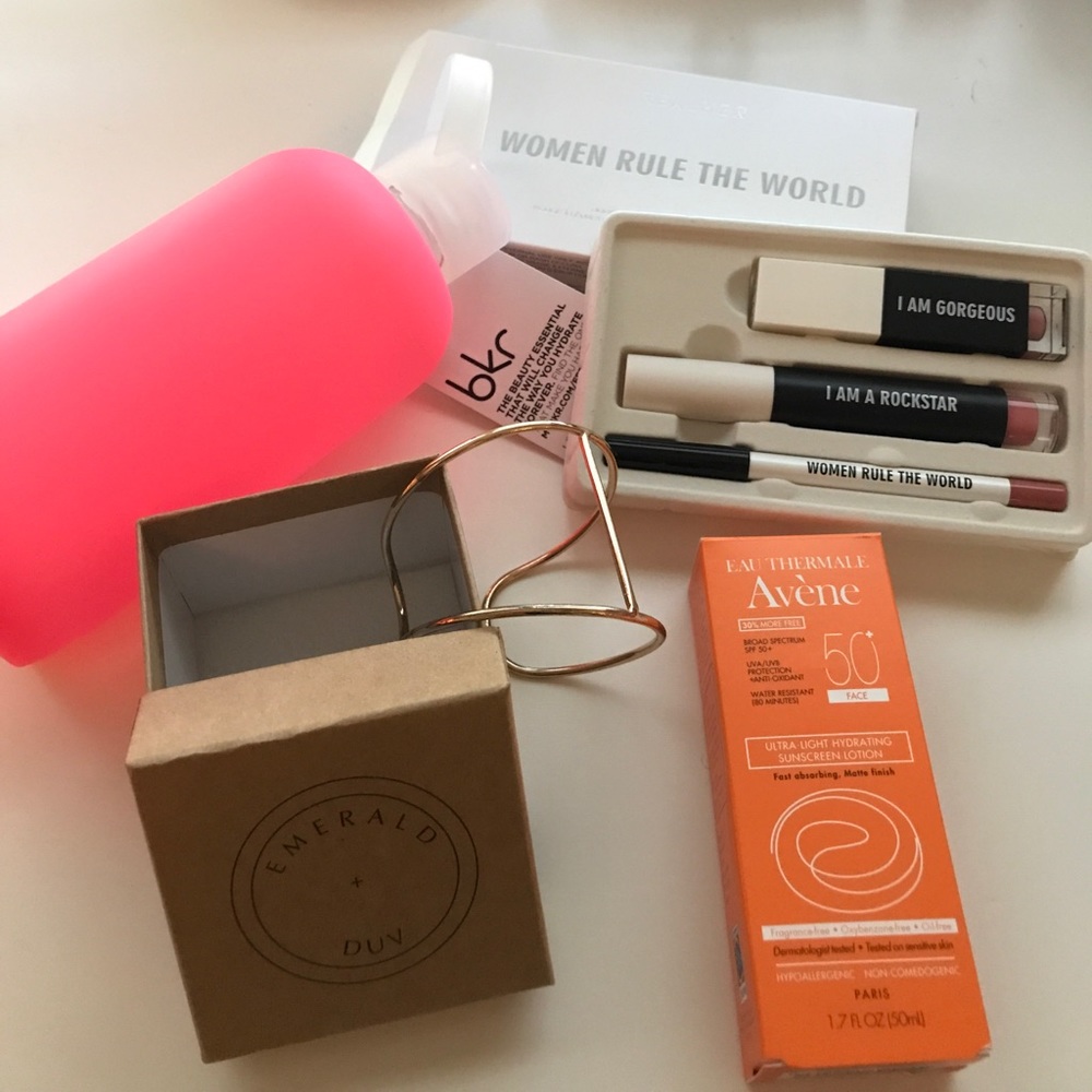 Fabfitfun 📦 Collection!