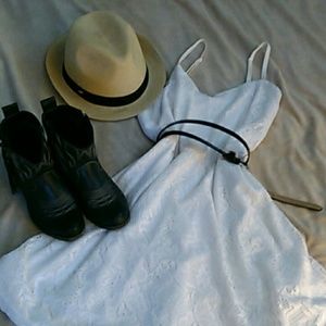 White Summer strapped knitted dress