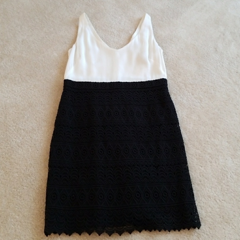 !!SOLD!! LOFT Petite Black and White Dress - Picture 2 of 6