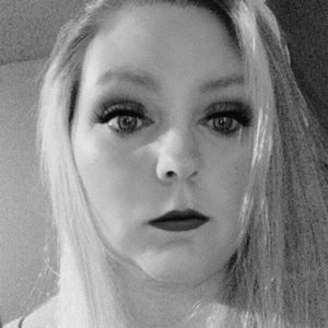 Meet your Posher, Katrina