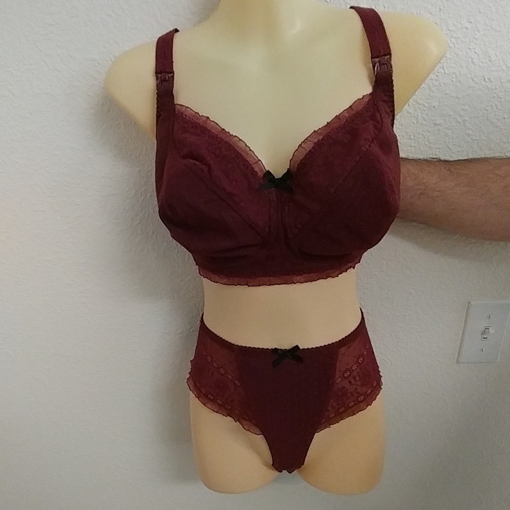 Maternity bra and panty two piece