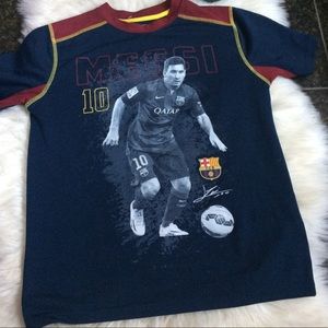 Fc Barcelona Messi shirt. Size large (boys).