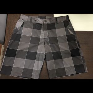 Mens LuLu Lemon Kahuna Plaid Black and Gray Shorts