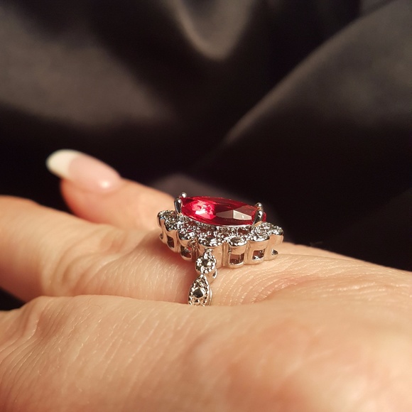 Red Stone Silver Ring - Picture 3 of 4