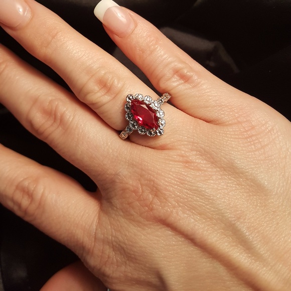 Red Stone Silver Ring - Picture 2 of 4